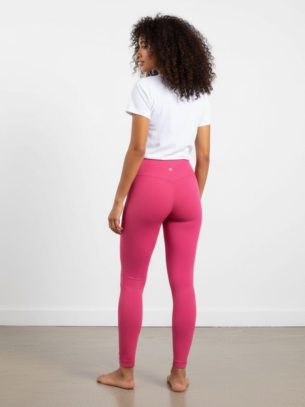 Lululemon V-Waist Yoga Tight Grid Texture Leggings Size 2 Hot Pink Gym Active